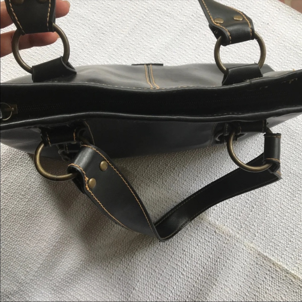 Levi’s leather bag - Picture 9 of 11